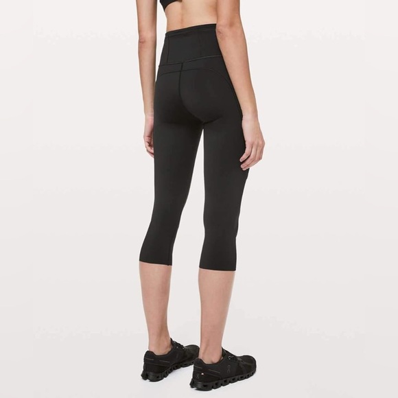 Lululemon Fast & Free Crop II *Nulux 19" BLACK Size 6 - Picture 10 of 14